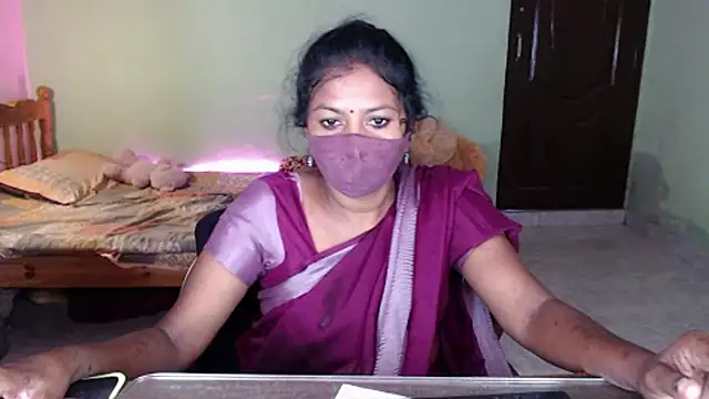 HotGulabi Live Webcam on Stripchat