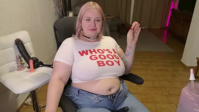 MargotGrey webcam