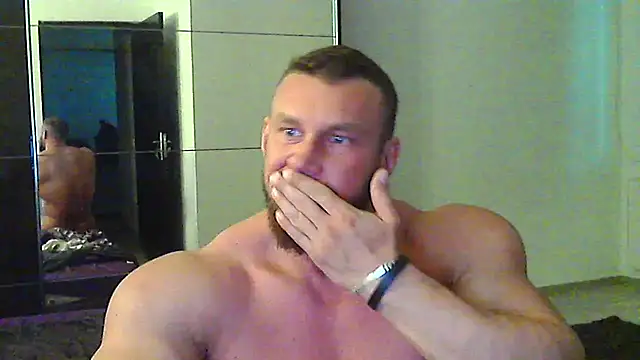 muscularkevin webcam