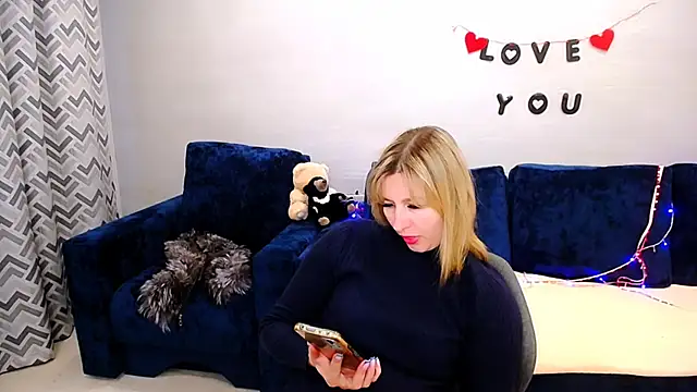 Incredible_Ariela webcam