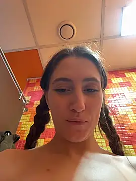 Tiny_Anny