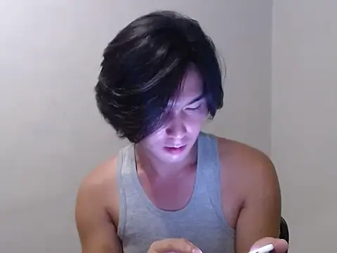 urhalfguyxx webcam