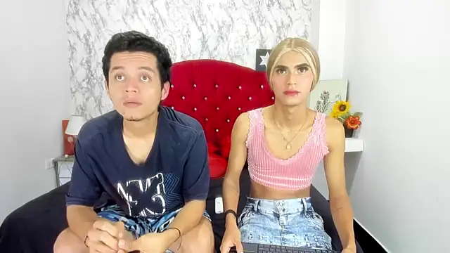 Alejandra_and_James_ webcam