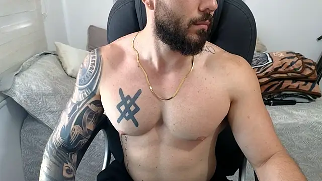 Isaac_Carter webcam