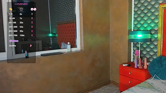 VallerieJones webcam