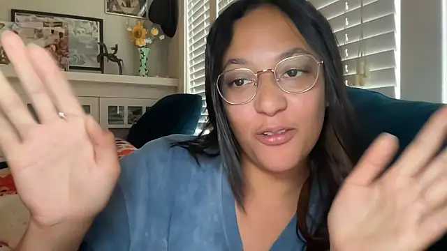 dreamyriri webcam