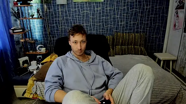 CuteBoy228 webcam