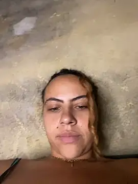 Chloe_Leaozinho webcam