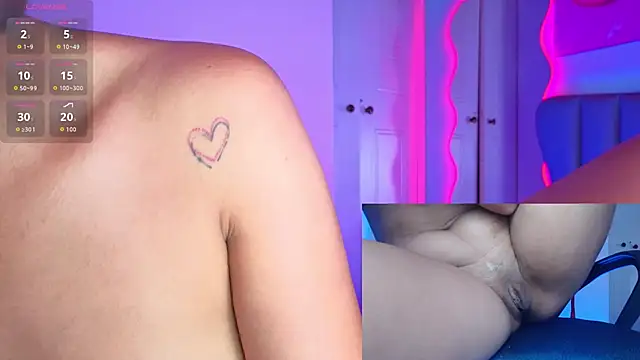 Aria_Russo webcam