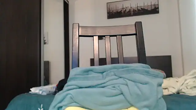 CarlyTheMessy webcam