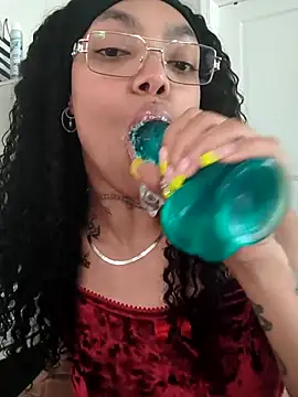 butterflybootyy - Butterflybootyy's free webcam - UK Sex Cams