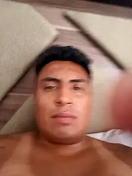 Leon_69ht webcam