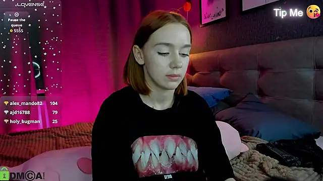 Lesi_Moonie01 webcam