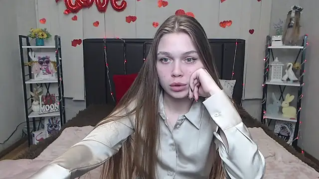 LaraPika webcam