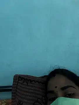 Tamil_riyalini12 webcam