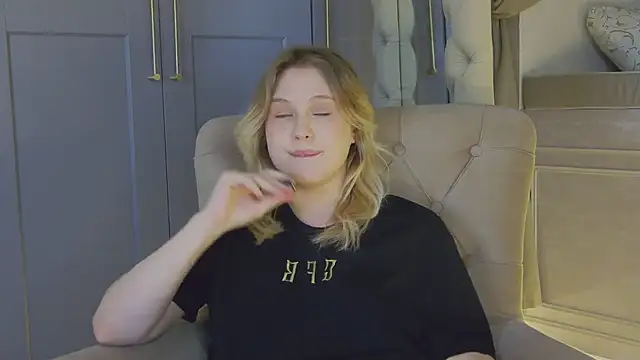 CaitlinSugar webcam