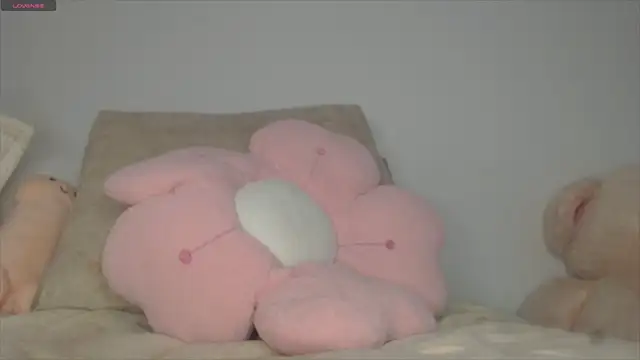 Trissa_Benson webcam