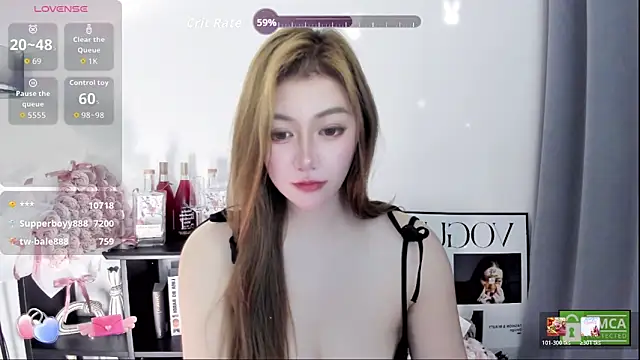 Cute_Mango webcam