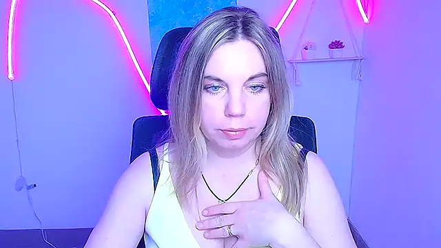 Amanda_Swannn webcam