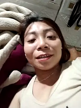 cute-shine webcam