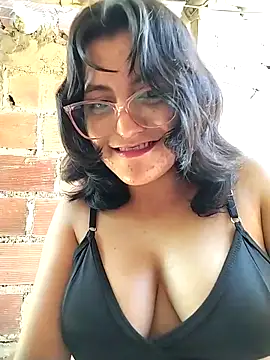 sienna_elara webcam