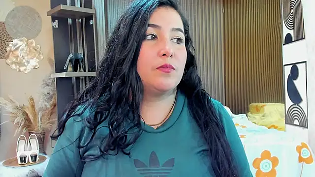 BBWLuxuryMuse webcam