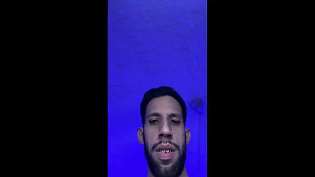 Karim_mansur webcam