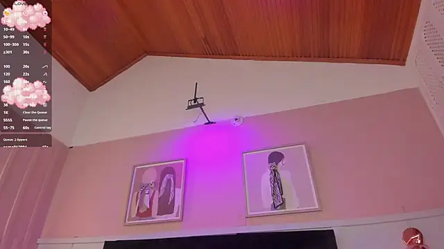 elodie_walker webcam