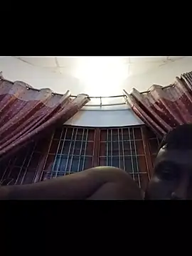 nikini1621 webcam