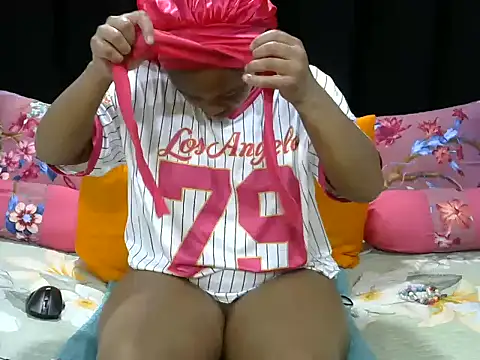 Pearl_00 webcam