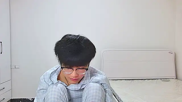 KK-cuteboy webcam