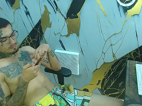Boy_tatto77 webcam