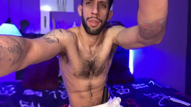 Karim_mansur webcam