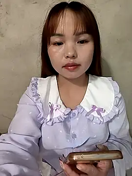 Mina_xYx webcam