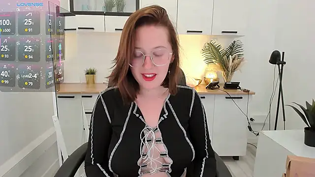 Charmy_Gracy webcam