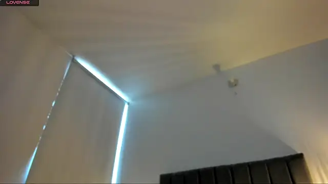 sophie_connors webcam