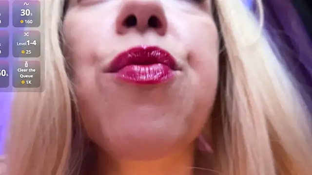 Helena__Femdom webcam