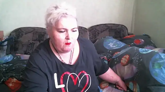 lana555 - Lana555's free webcam - UK Sex Cams