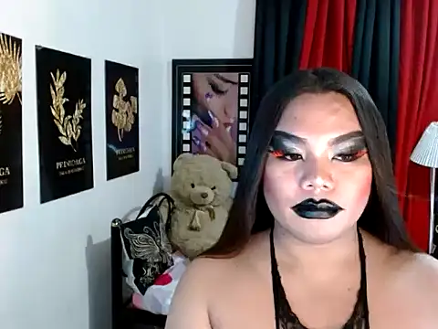 TSbrianaHugeCock webcam