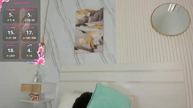 Afro_Luna webcam