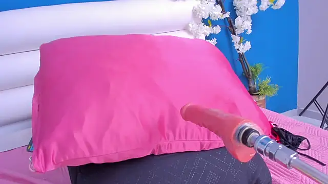 letty_straus webcam