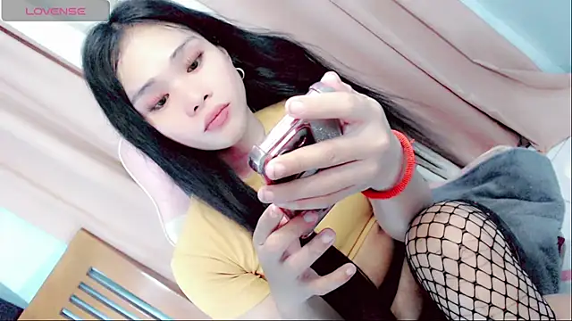 amomentoflust99 (T young) - SHOW ME SOME LOVE AND MOTIVATION TO CUM!