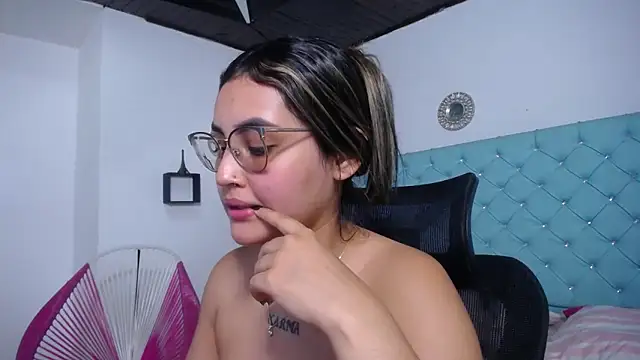 kathe-mills235 webcam
