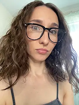 cutte_dora webcam
