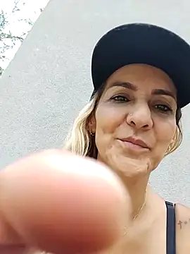 Monita_Med webcam