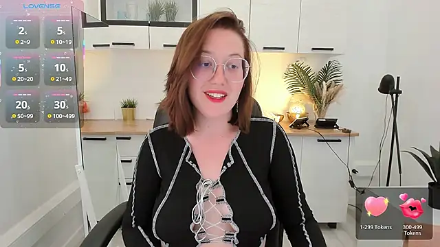 Charmy_Gracy webcam