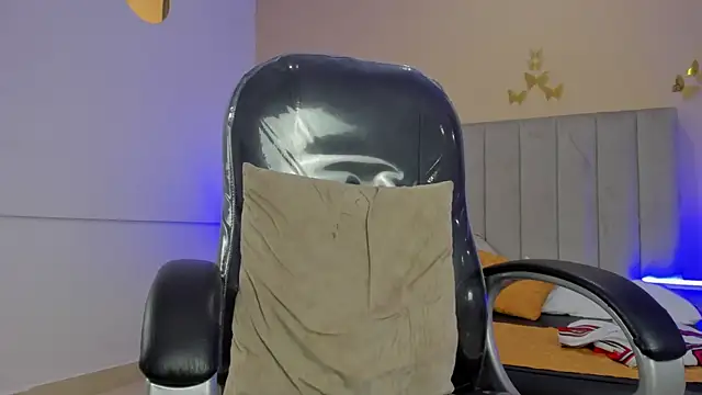 Nascary_Fox webcam
