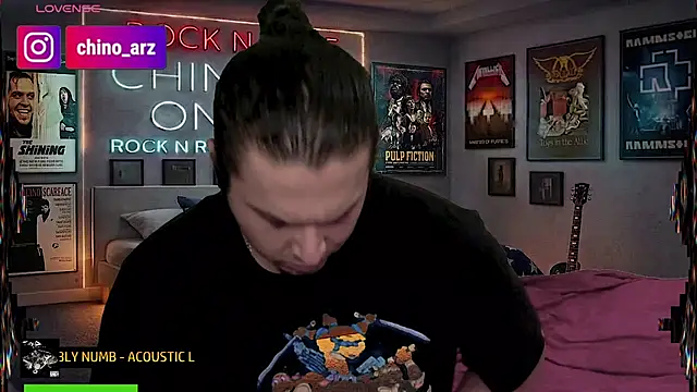 chino_roz webcam