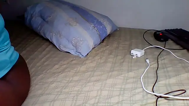 Sunny_Diva webcam