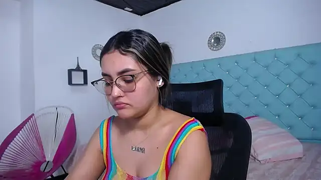 kathe-mills235 webcam
